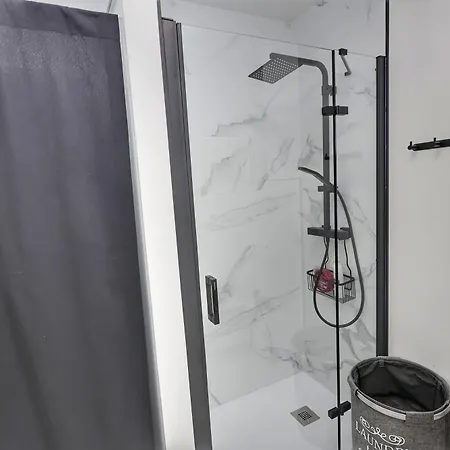 Faro De Apartamento